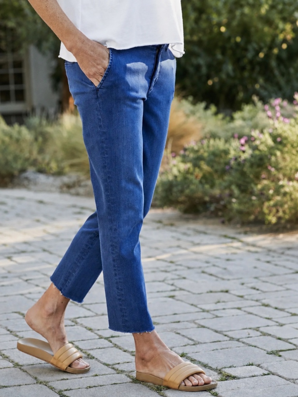 Frank & Eileen Denim Wicklow Jeans in 1977 Wash, Size 10